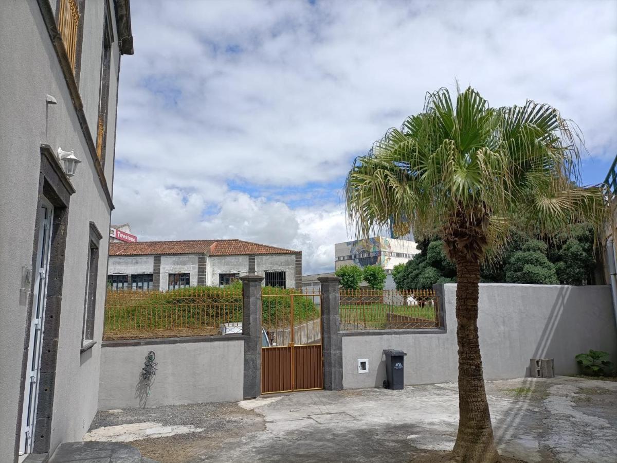 蓬塔德尔加达 Seaside House酒店 外观 照片