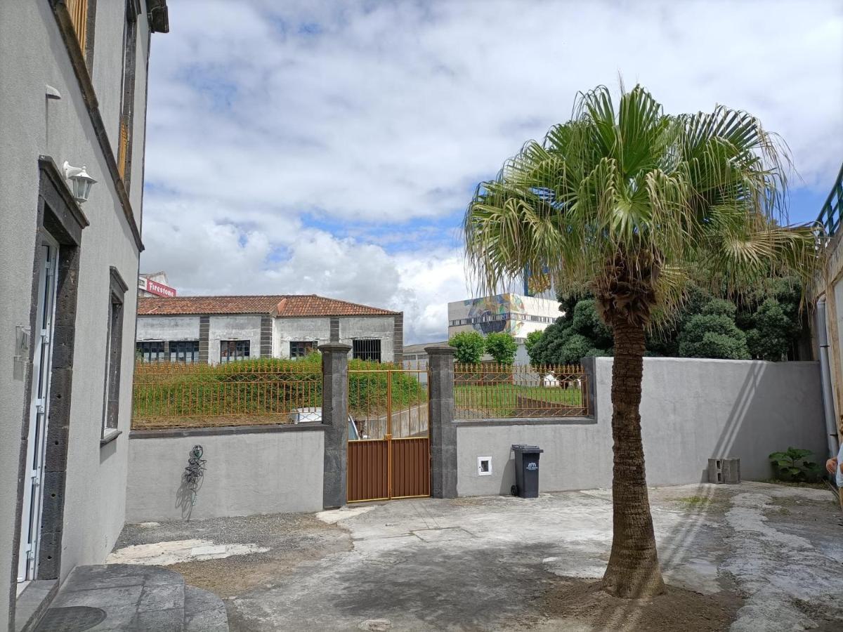蓬塔德尔加达 Seaside House酒店 外观 照片