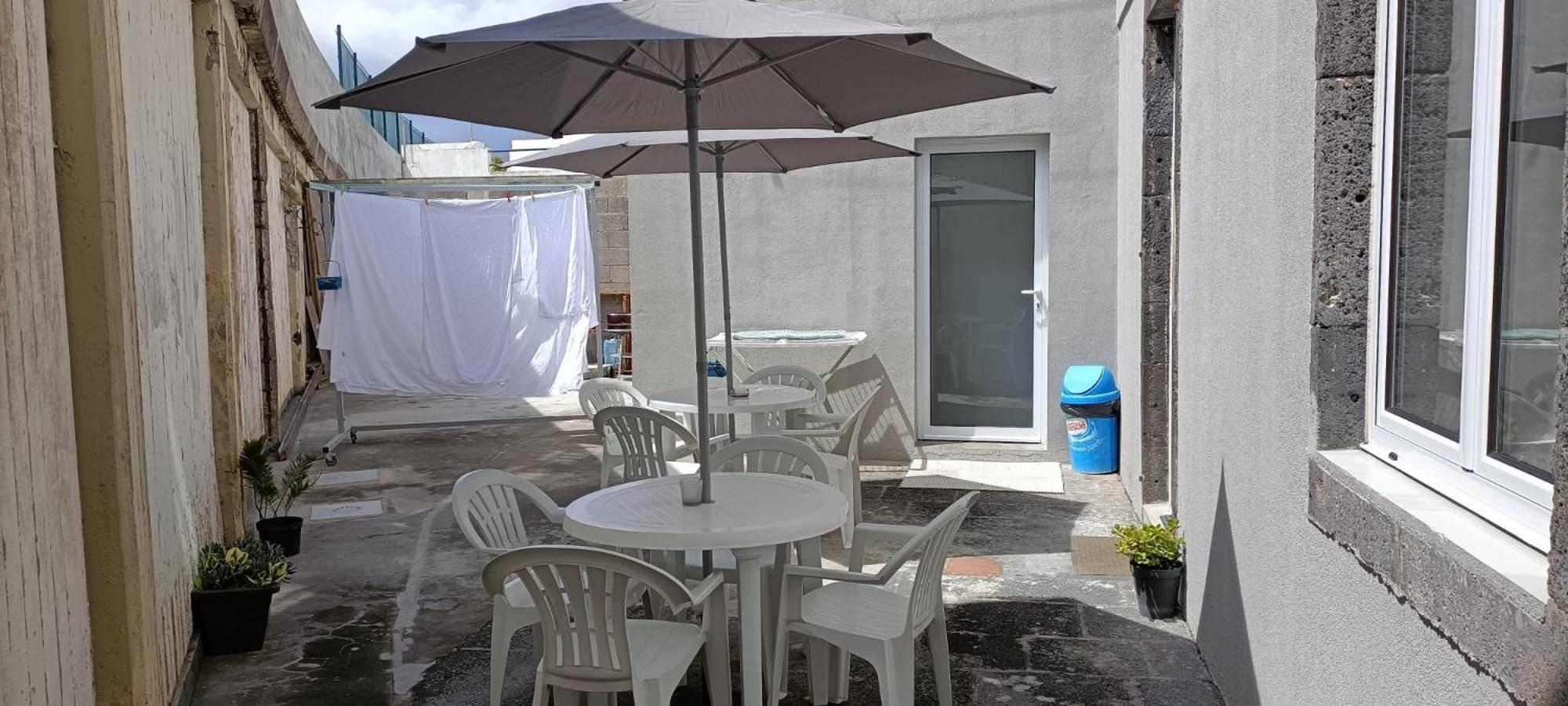 蓬塔德尔加达 Seaside House酒店 外观 照片