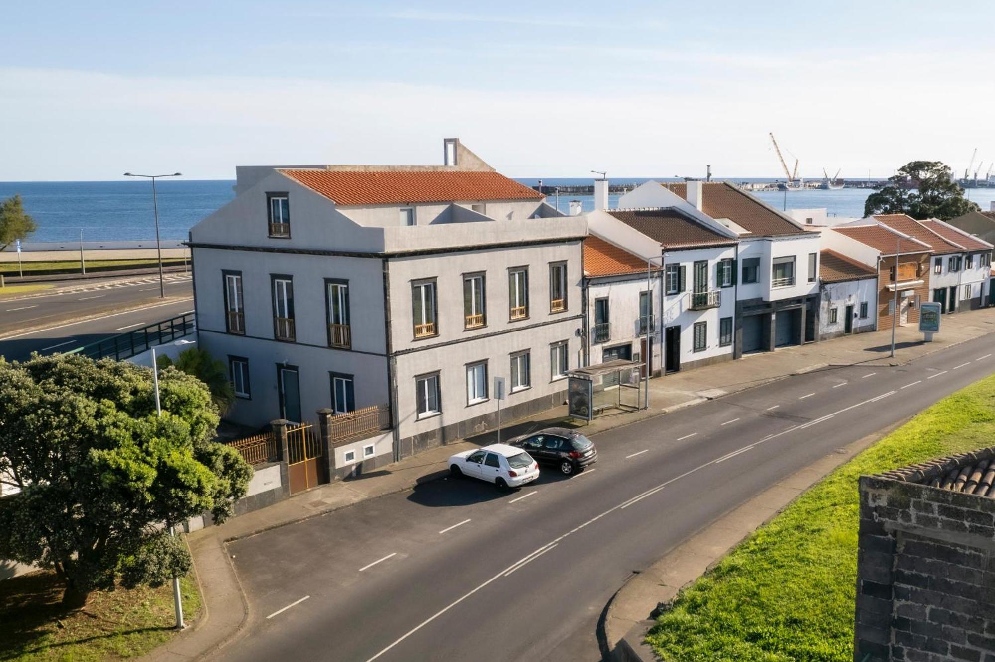 蓬塔德尔加达 Seaside House酒店 外观 照片